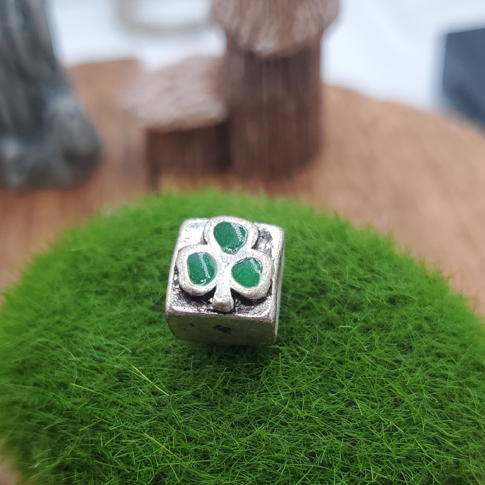 Silver and Green Clover Charm P339